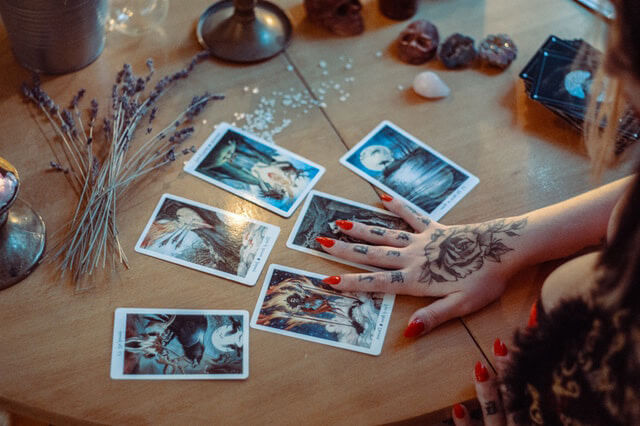 tarot card reading for love marriage